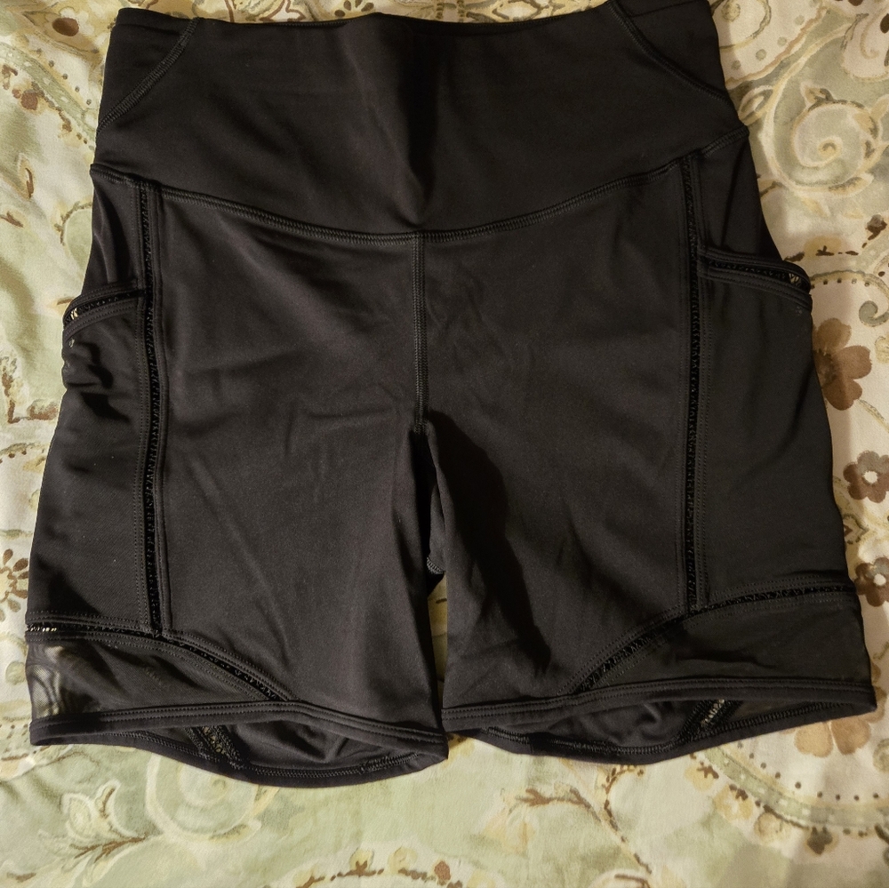 Lululemon Fast And Free High-rise Lace Trim Short 6" Sz 8
